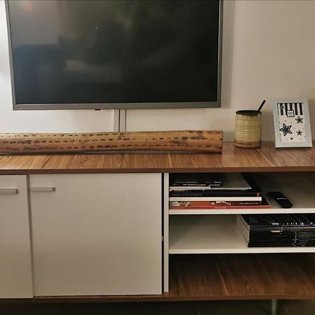 2 Ambientes En Almagro En Av Corrientes Para 2 Personas Apartment Buenos Aires Exterior photo